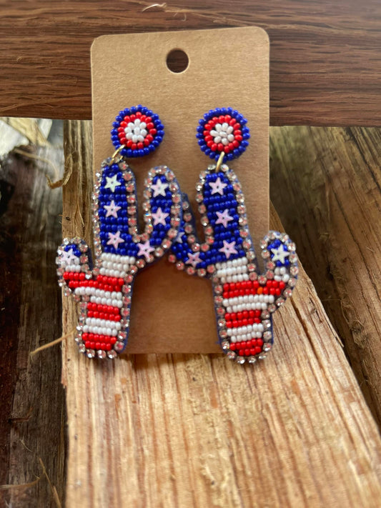 🌵Patriotic cactus earrings 🌵